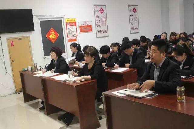 【會(huì)議】莒縣區(qū)域門(mén)店中層述職 兄弟門(mén)店交流經(jīng)驗(yàn)4.webp.jpg